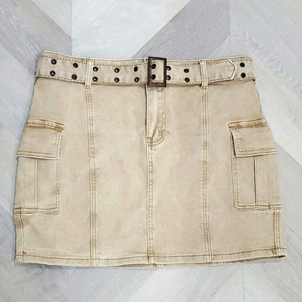 LIKE NEW Sincerly Jules Tan Denin Mini Skirt, Size 9